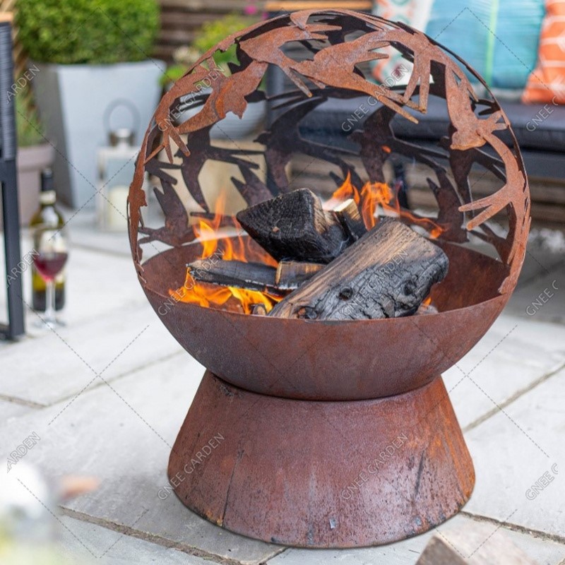 SwallowsGlobe-01 SwallowsGlobe-01