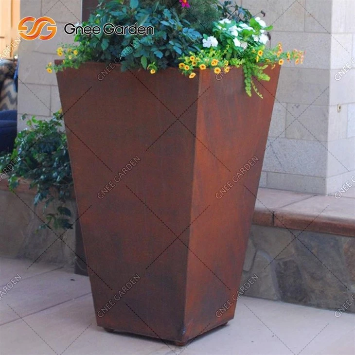 Customized Corten Steel Garden Flower Pot For Decoration